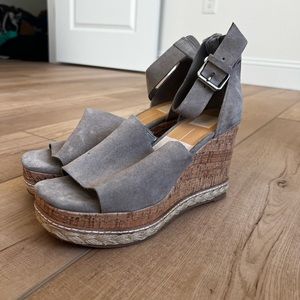 Size 8 Dolce Vita Platform Wedge Never Worn